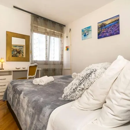With Sea View Apartment